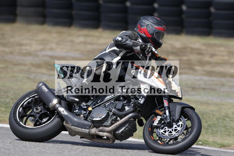 /37 09.08.2026  Pluess Motosport ADR/Einsteiger/439